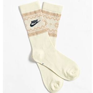 Nike Everyday Essential Fair Isle Coconut Crew Socks Large 8-12 men’s